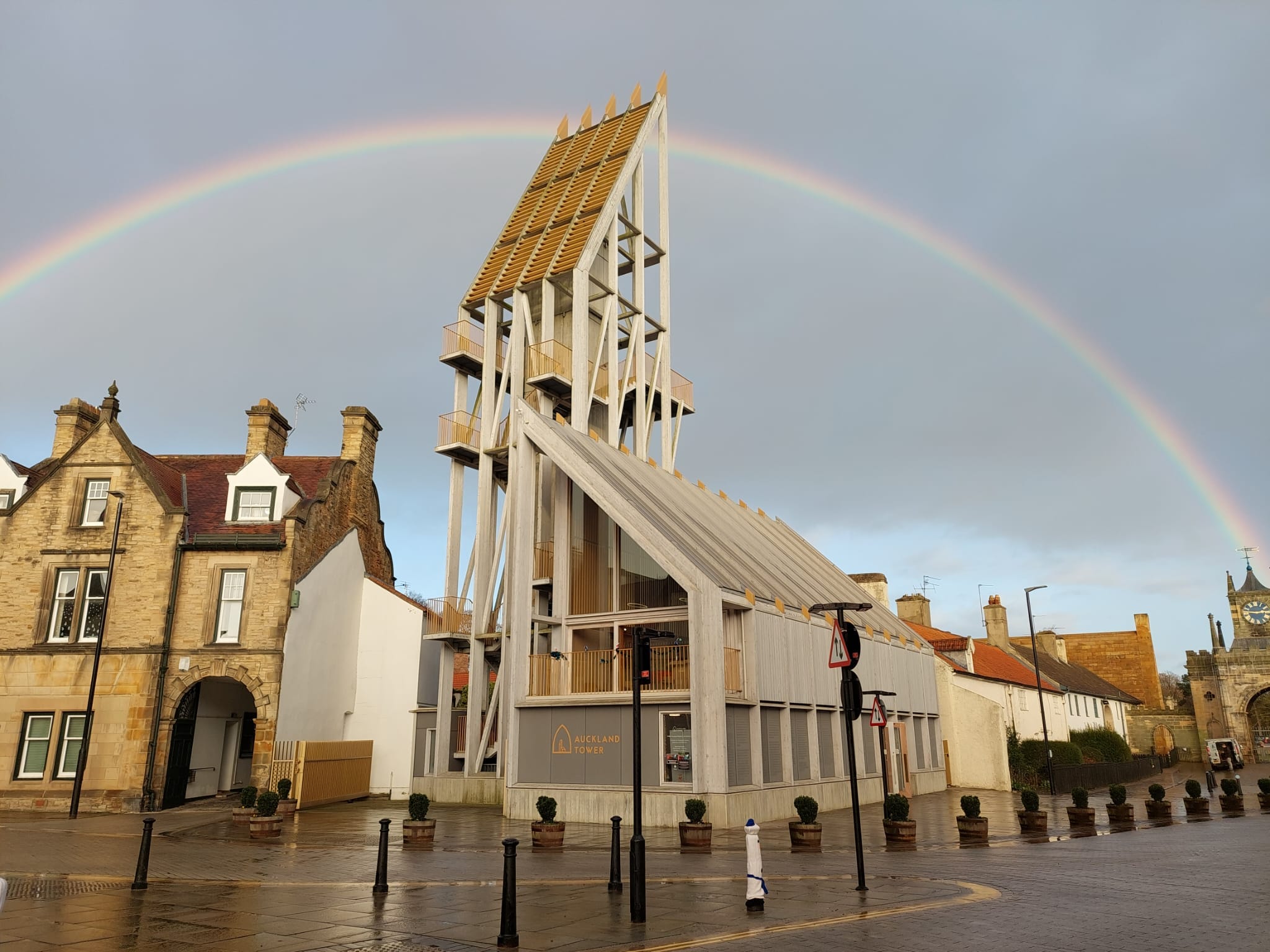 10f8d56409bf018dc748d208c29aedaa