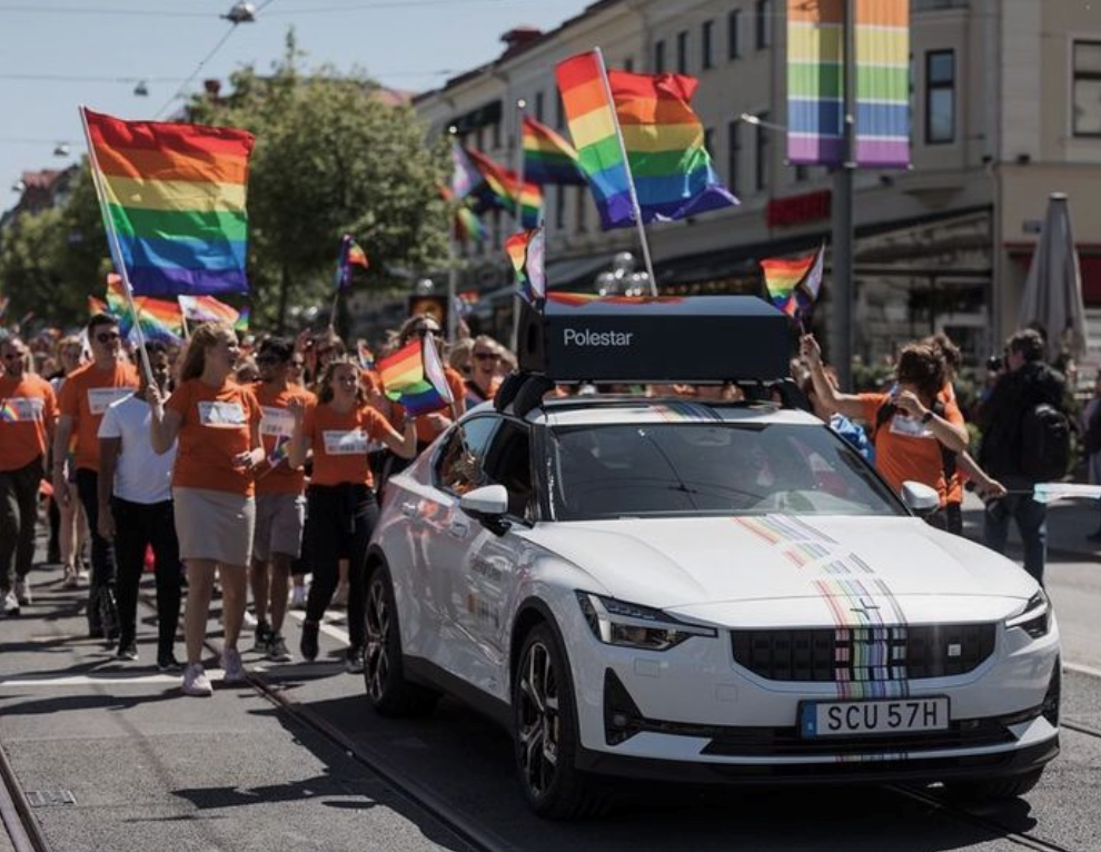 1188363ac8585e455a45c154db00a309